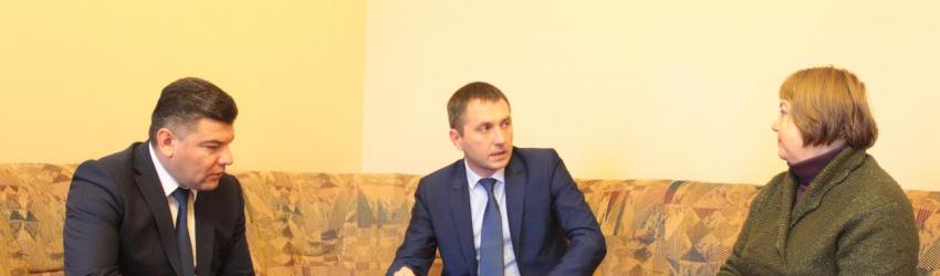 Юрій Лавренюк та Михайло Ноняк поспілкувалися з журналістом газети "Високий замок"